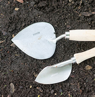 Planting tools